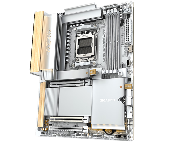 主板用上木头、皮革:技嘉X870E AERO X3D WOOD开售!定价3999元