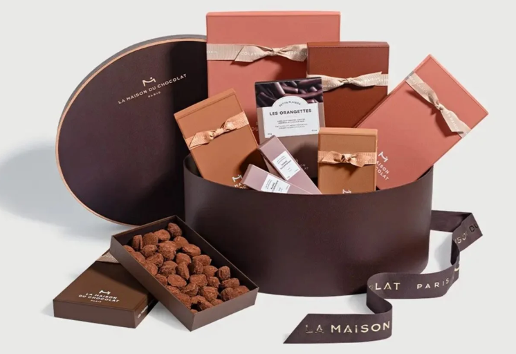 V社赠送的巧克力礼盒