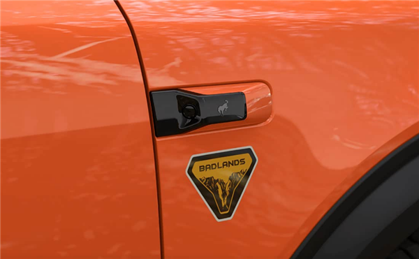 22.98万起 江铃福特智趣烈马上市：增程纯电双动力