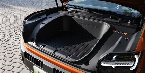 22.98万起 江铃福特智趣烈马上市：增程纯电双动力