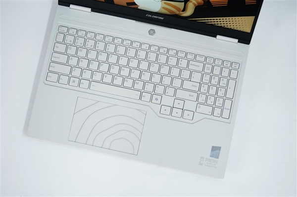 高颜值、高性能双杀！七彩虹Colorfire MEOW橘宝R16 Pro图赏