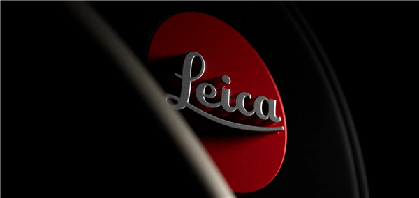 小米17 Ultra徕卡版外观细节揭晓：自带可乐标、镜头变焦环