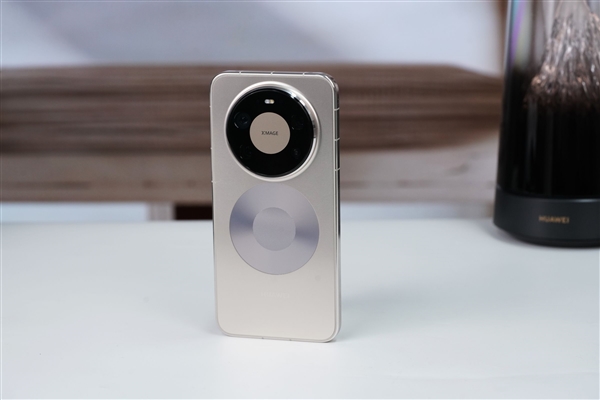 性能全开!华为Mate 80 GTS最快明年3月发:配散热风扇 搭更强版麒麟9030