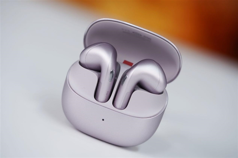 小米史上最强半入耳！Xiaomi Buds 6评测：音质越级+会议神器双 buff 加持