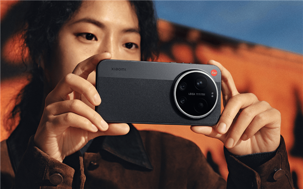 吴彦祖开箱小米17 Ultra徕卡版:So cool