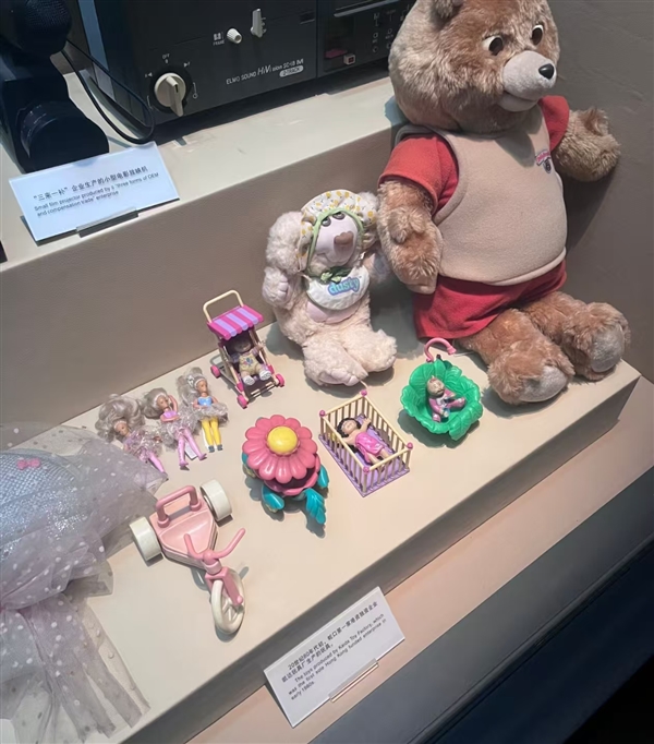 展品过于接地气！网友玩梗称深圳博物馆“不怕被盗”