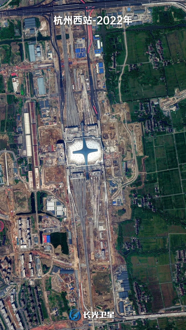 卫星镜头记录：杭州西站6年成长记录