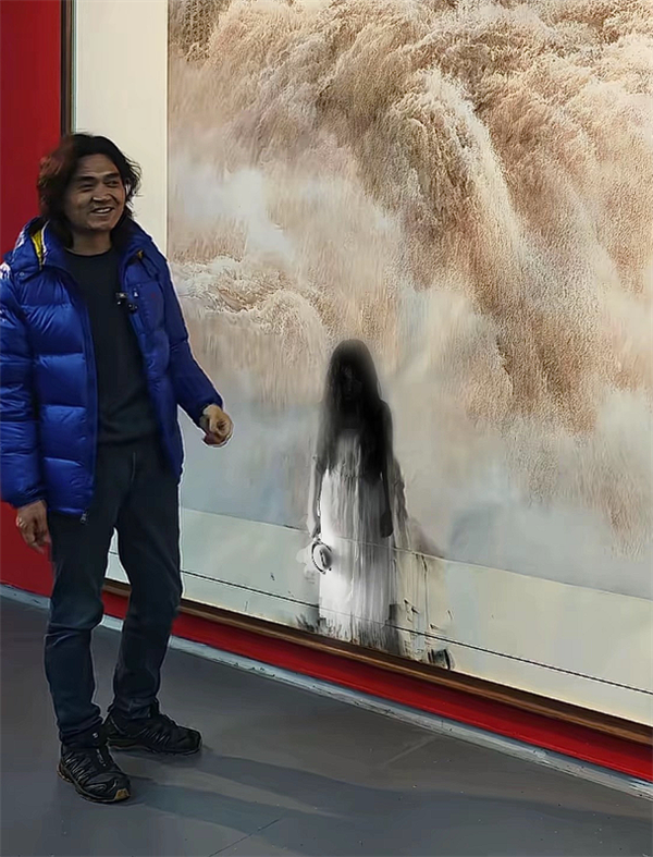 估价380万 著名画家巨幅画作遭泼墨：千万网友献策补救