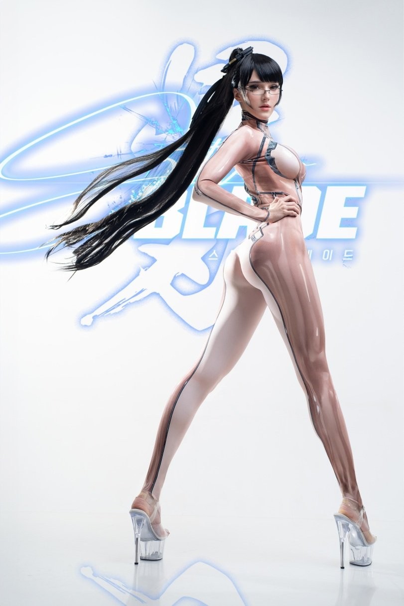 星刃伊芙cosplay动态pose