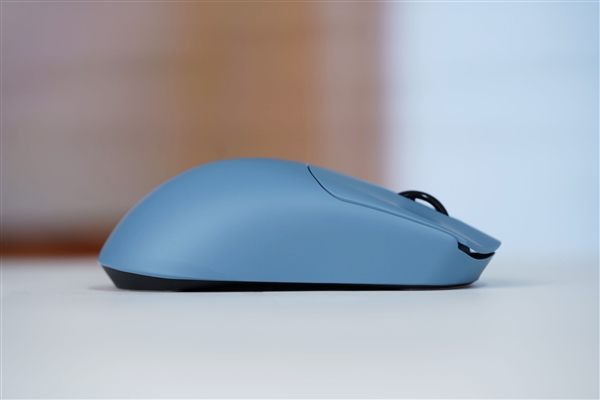 原生级双8K回报率！雷柏VT0无线电竞鼠标图赏
