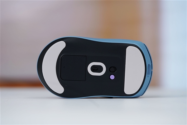 原生级双8K回报率！雷柏VT0无线电竞鼠标图赏