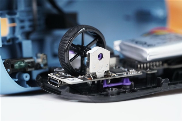 原生级双8K回报率！雷柏VT0无线电竞鼠标图赏