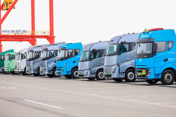 又一国产车企官宣：今年起 中国境内全面停产、停售燃油车