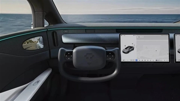 全球首款可折叠方向盘亮相：L4级自驾时自动 “隐身”