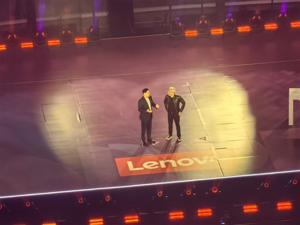 史诗级同框！NVIDIA、Intel、AMD、高通四巨头CEO齐聚联想发布会