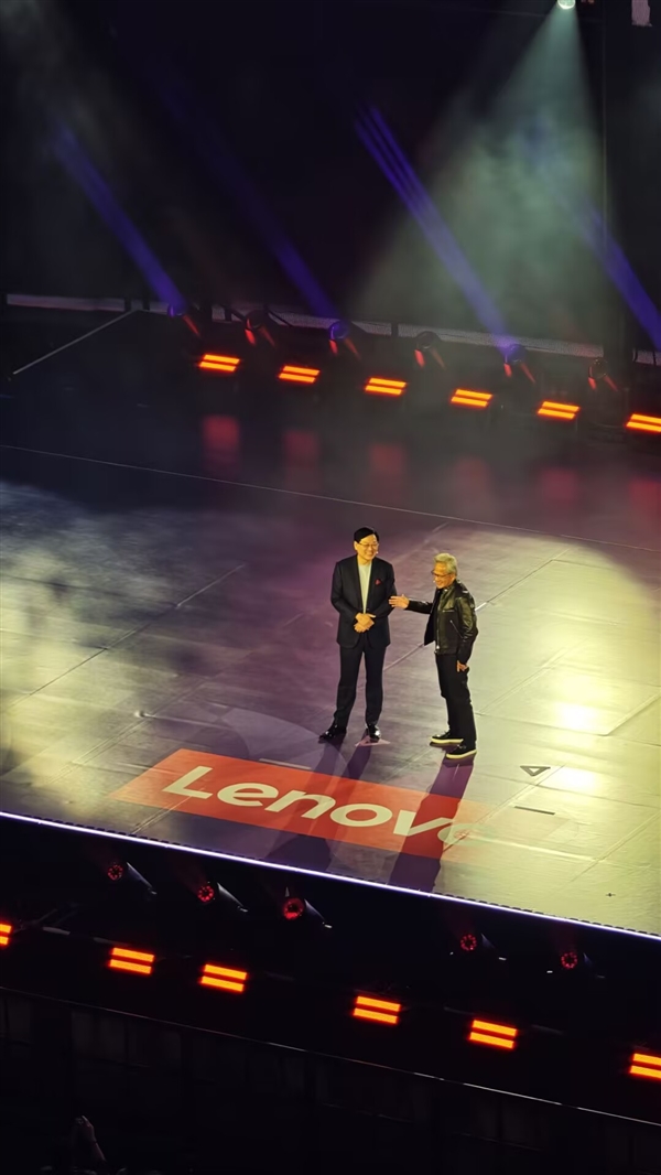 史诗级同框！NVIDIA、Intel、AMD、高通四巨头CEO齐聚联想发布会