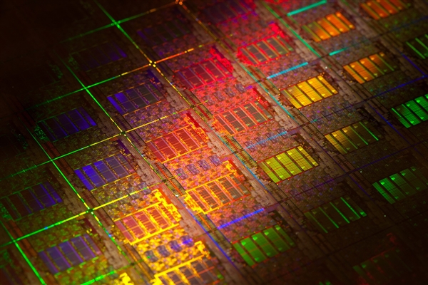 芯片制造关键材料!中国对日本二氯二氢硅立案调查