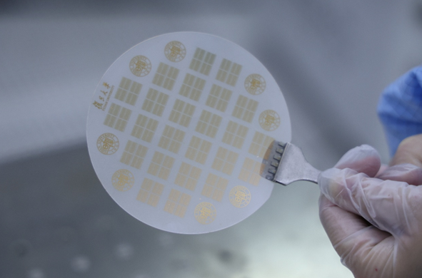 国内首条二维半导体工程化示范线投运：计划今年6月正式通线