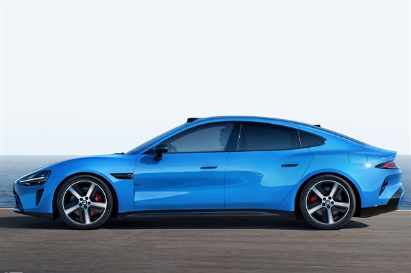 雷军要小米新一代SU7车模遭拒绝：算了  上市以后我自己买