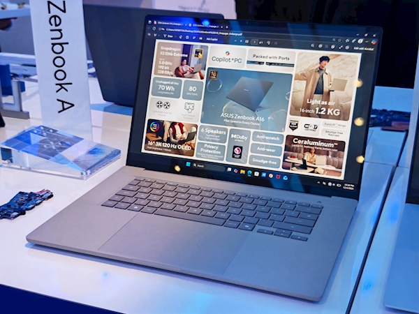 华硕Zenbook A16诞生：搭载骁龙 X2 Elite、3K OLED屏