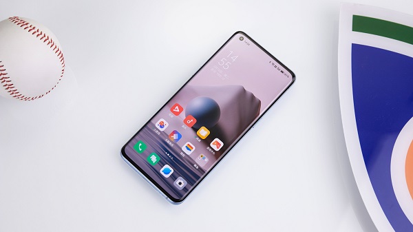 OPPO Find X6渲染图