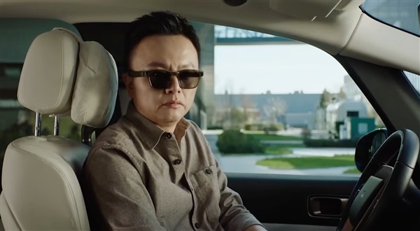 理想AI眼镜爆卖：3个小时卖光几万库存 3天卖完2个月产能