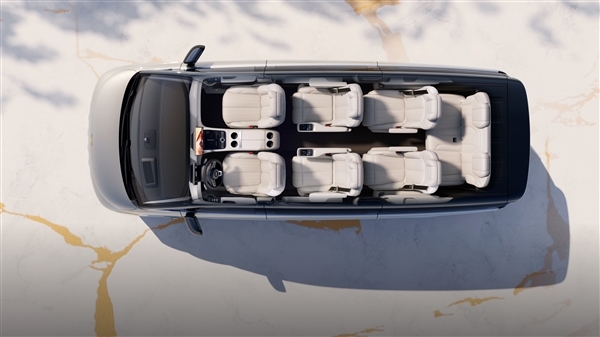 一车装下42人破世界纪录！吉利银河V900上市：26.98万起