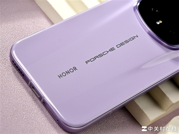 荣耀Magic8 RSR保时捷设计上手：超跑设计与顶级配置合二为一