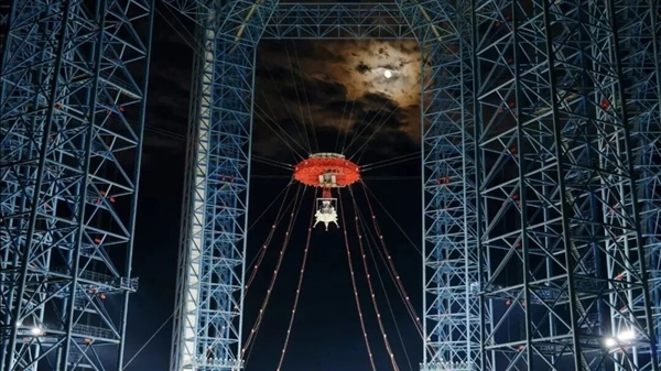 22年前的今天 中国人决定奔月！