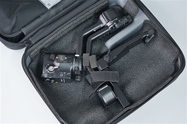 新一代相机增稳利器！大疆DJI RS 5手持云台稳定器图赏