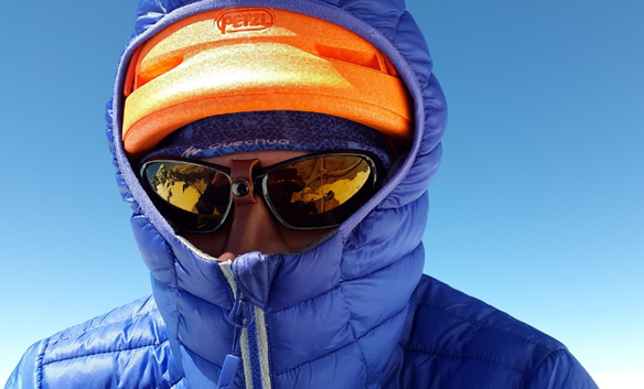 羽绒服如此洗可能会爆炸 涂层阻碍气体排出压力骤升