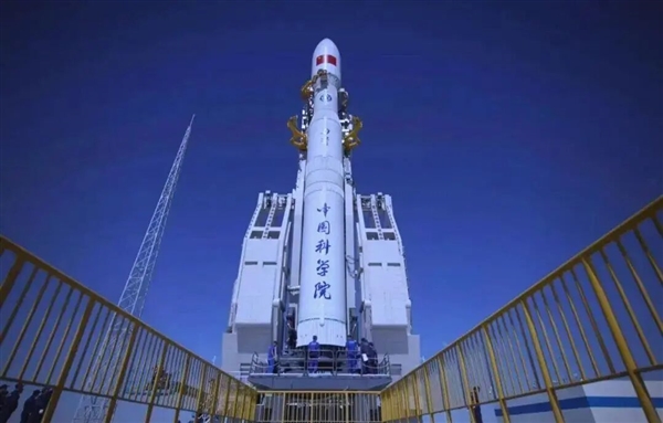 300万 送一个普通人“上天”