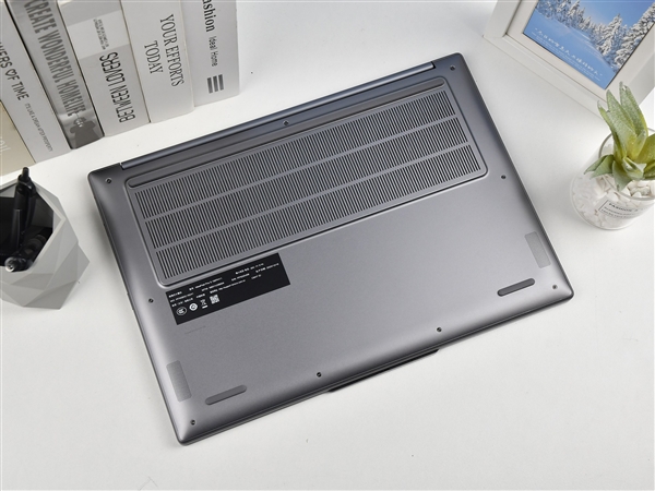 相当完美的新一代移动处理器！英特尔酷睿Ultra X9 388H实测