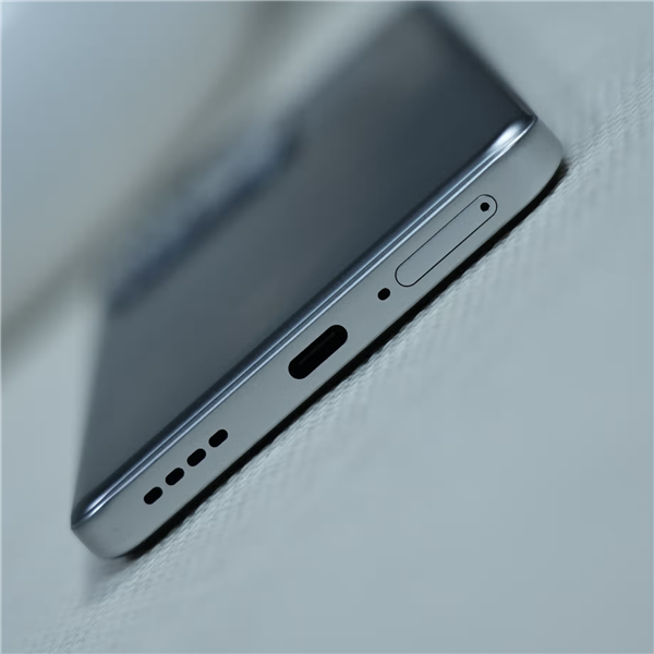 全球首款千元档万级电池手机来了!真我P4 Power发布:1960元起