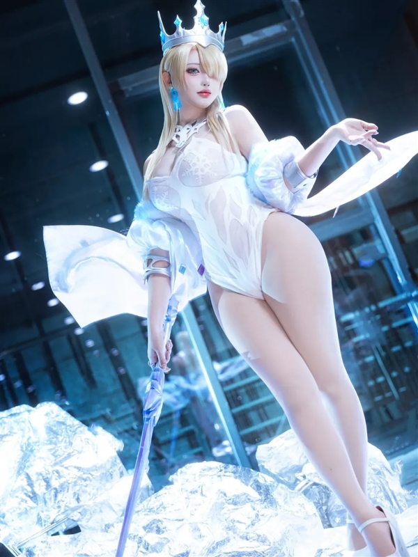 眼花缭乱波涛汹涌！ 《棕色尘埃2》中国台北电玩展coser返图