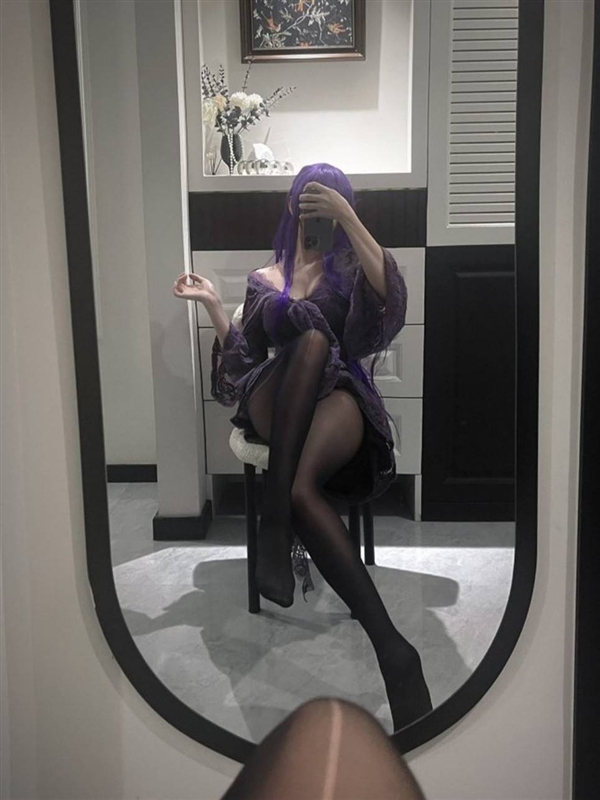 美女Coser被绅士画师肯定：让人心动了