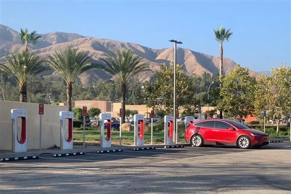 告别充电焦虑 国家能源局:2027年底将建成2800万个充电设施