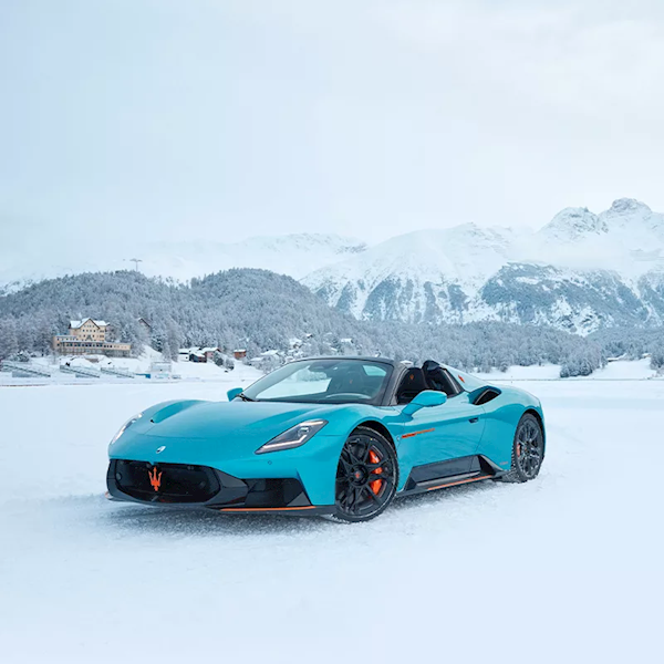 全球唯一!玛莎拉蒂发布MCPura Cielo“冰与火”限定版超跑